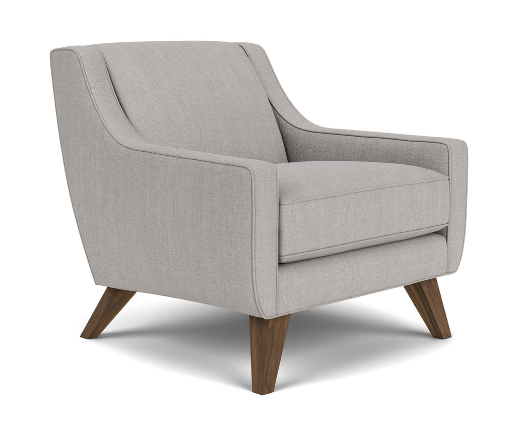 Chaise - La chaise prend une allure élégante avec son passepoil sur mesure, ses lignes inspirées du milieu du siècle et son haut dossier incliné pour un excellent