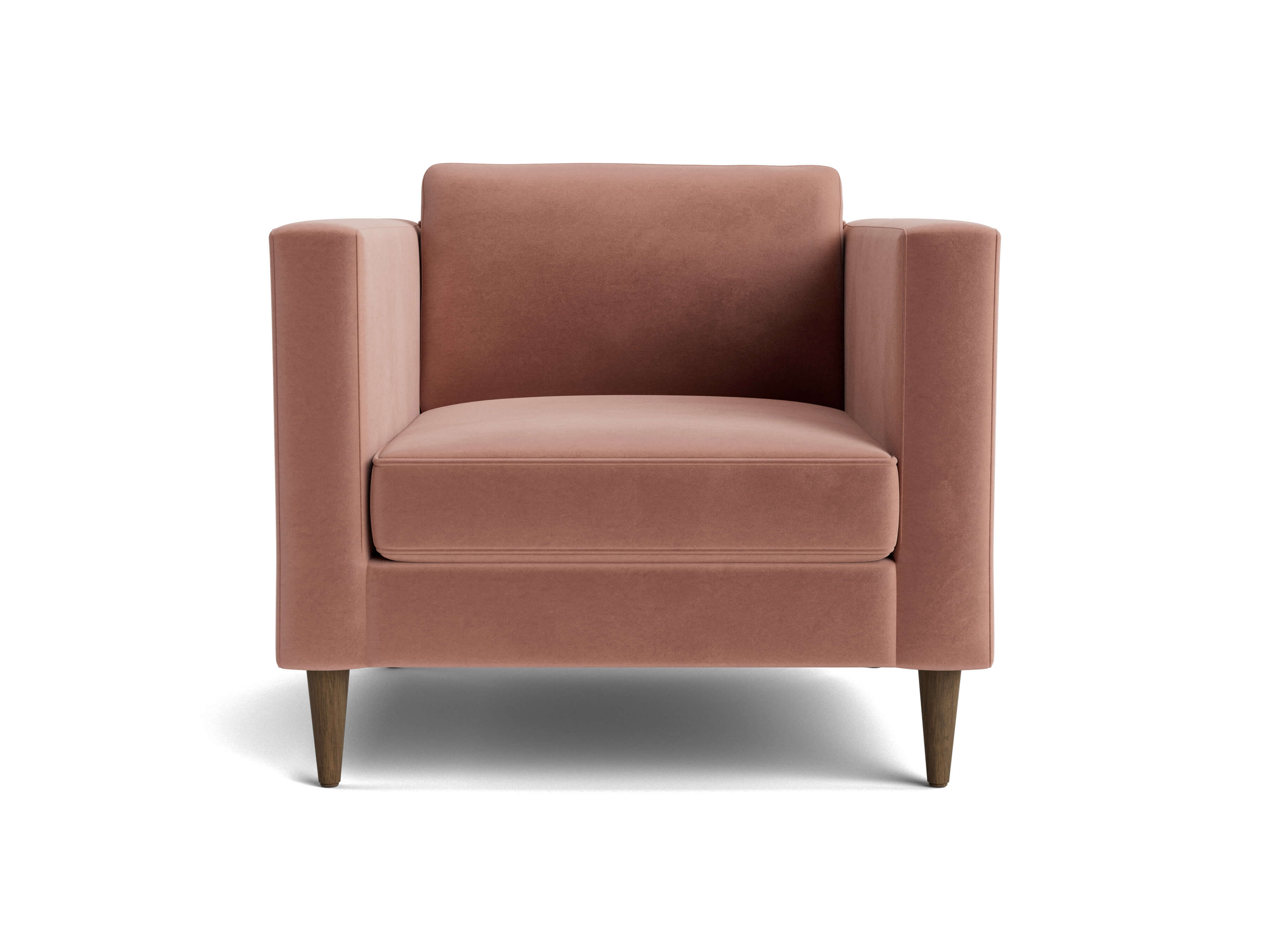 Chaise – Apportez l'ambiance lounge à votre salon avec les lignes modernes, la silhouette mid-century et le confort d'assise profonde de Chaise.